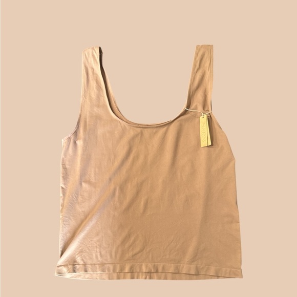 SKIMS Tops - SKIMS Fits Everybody Tank Top-Clay